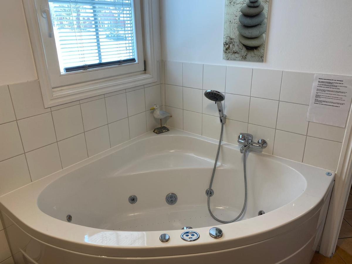 Ferienhaus Mit Wasserterrasse - Mit Sauna Und Kamin - Inklusive Nebenkosten 文迪施里茨 外观 照片