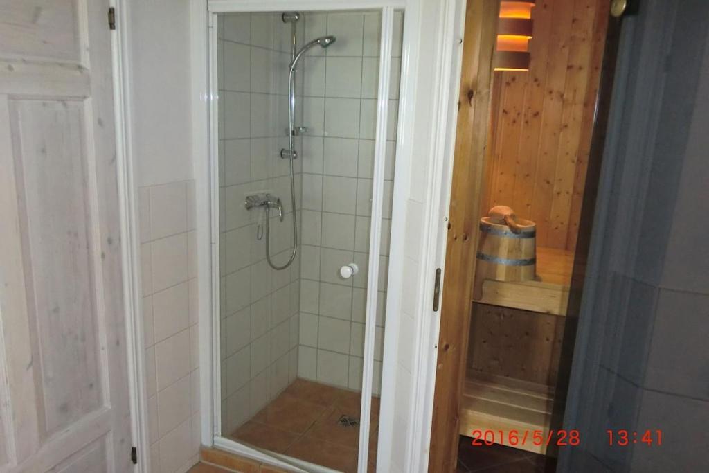 Ferienhaus Mit Wasserterrasse - Mit Sauna Und Kamin - Inklusive Nebenkosten 文迪施里茨 外观 照片